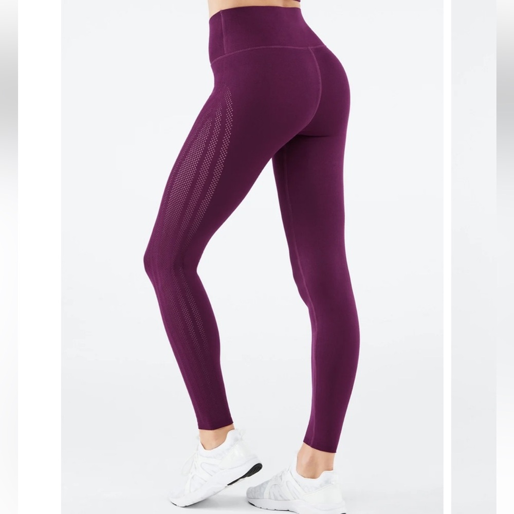 Fabletics SculptKnit High-Waisted Legging